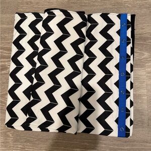 Lululemon snap scarf